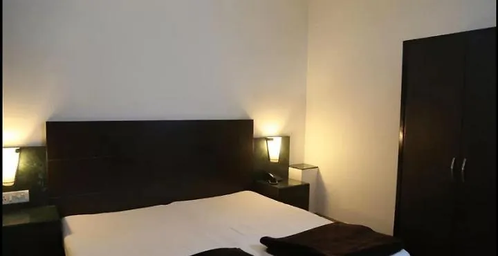 Guest house Oyo 13541 Otani Hotel Delhi